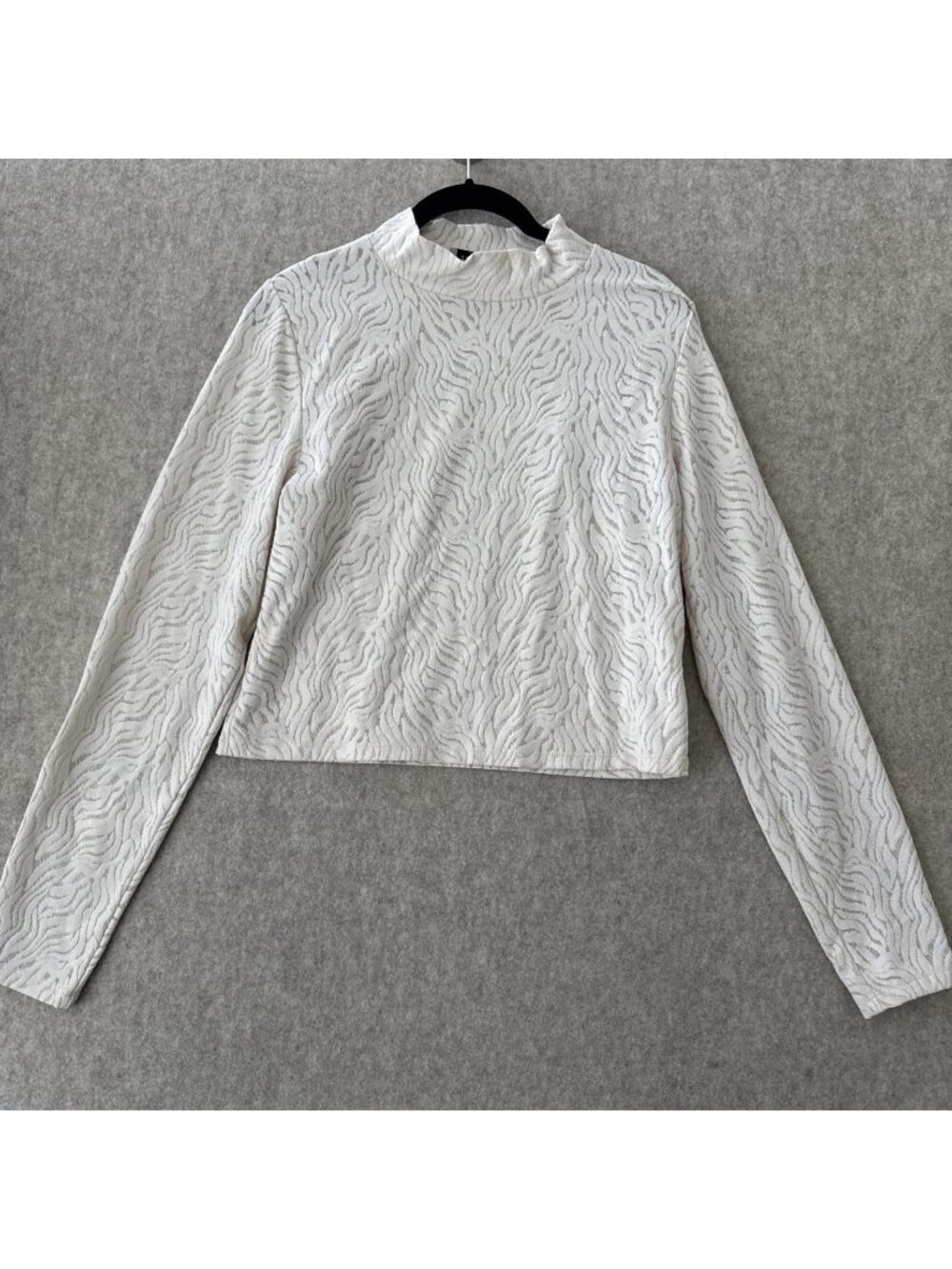 Babaton‎ Aritzia Shapelace Mock Neck Top Womens XL Ivory Cropped Long Sleeve